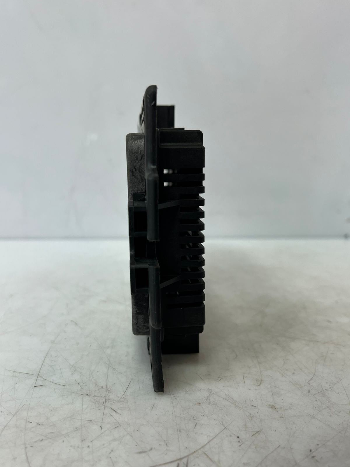2010-15 BMW X1 1' 3' E81 E82 E87 E88 E90 E91 Footwell Control Module 9240528 OEM