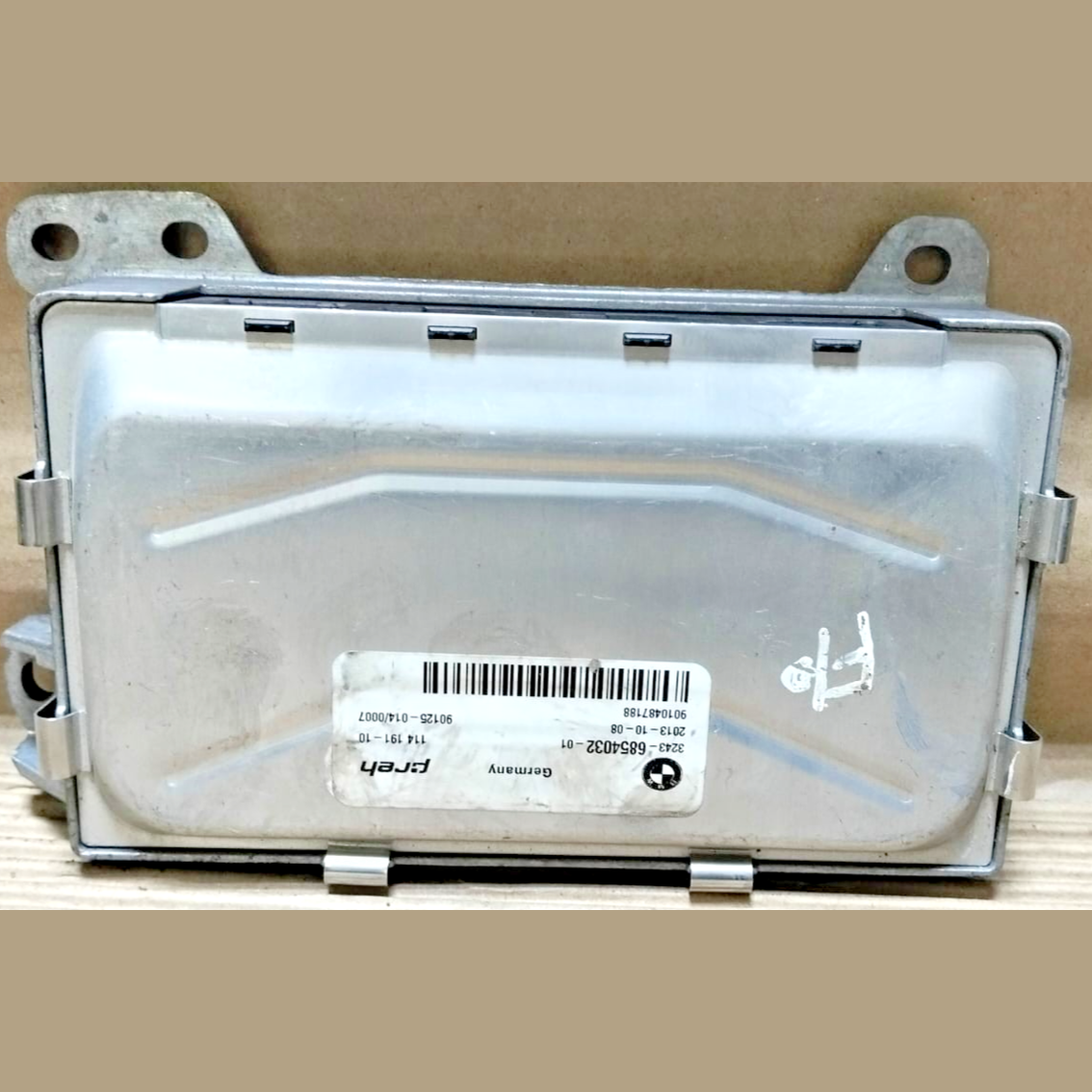 BMW F10 F11 F12 F13 F06 F01 Control Unit HSR Steering Rear Axle 6854032