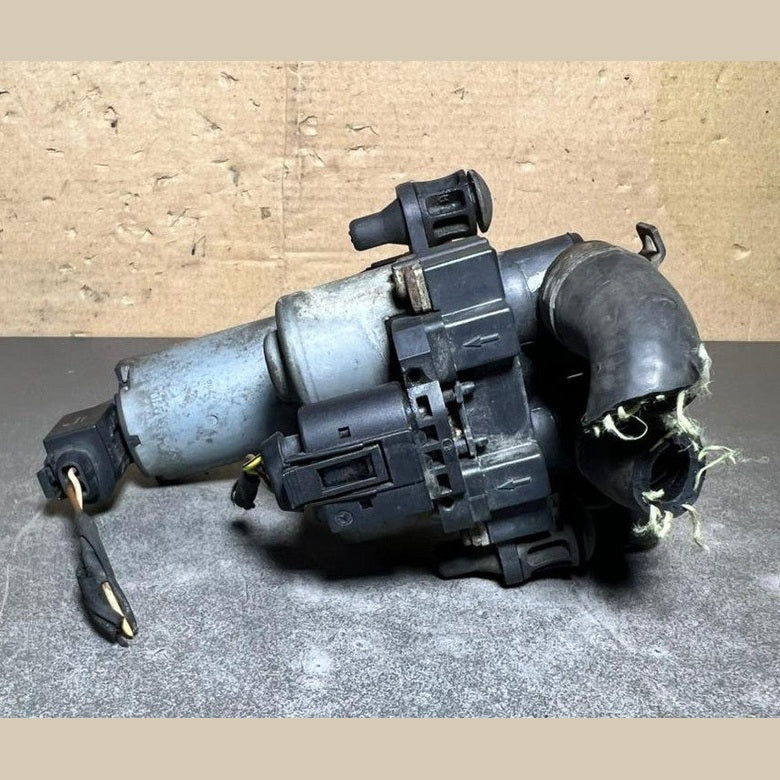 00-06 Mercedes Benz W220 S-Class Water Pump Heating Control Valve A220 8300284