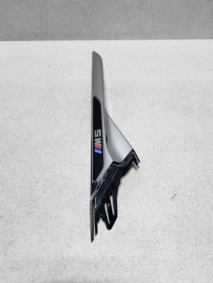 2016-2023 BMW M5 Fender Trim left front  Molding 8063205 M5 F90 