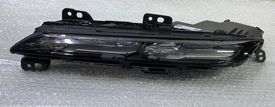 OEM BMW 7 Series G70 Headlight Upper LED Front 9879935 left Side