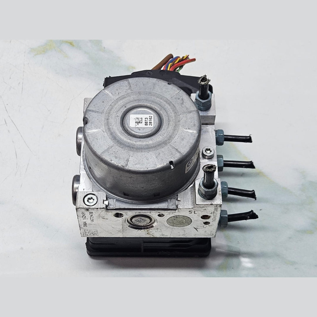2016-2017 BMW 320i Abs Pump Control Module 6875559