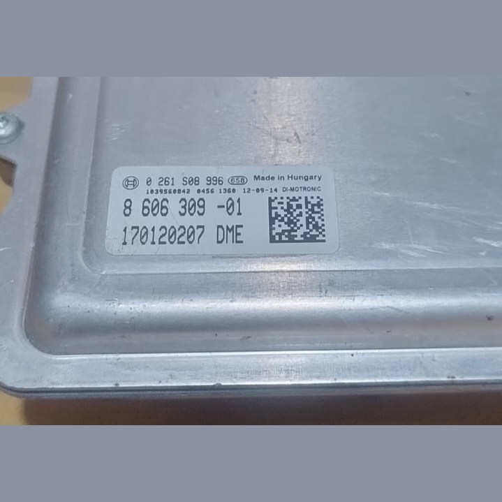 OE BMW F06 F20 F30 F25 X3 ENGINE CONTROL UNIT ENGINE CONTROLLER DME 8606309