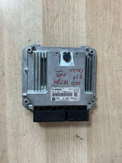 BMW Engine Control Unit 8587952