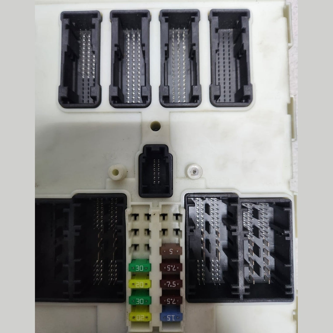 BMW 320i 328i 335i 428i 435i Front Electronic Control Module FEM OEM 9387263