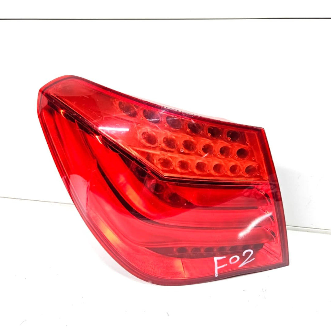 7182197-2010 BMW 7 Series F01 F02 F03 F04 750Li Rear Taillight Left Side OEM