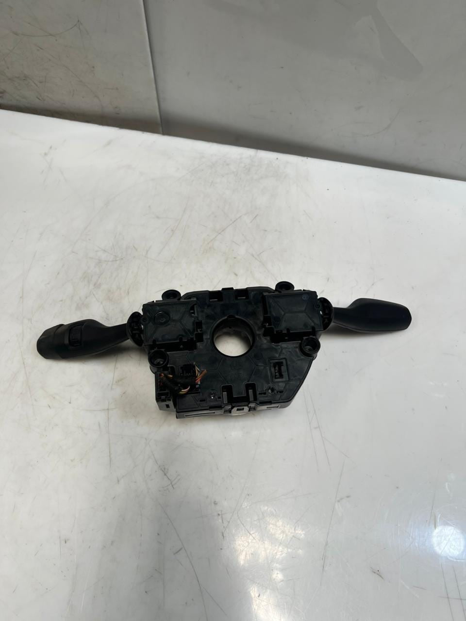 BMW 2' F45 F46 X1 F48 X2 F39 F15 X5 M F85 Switch Cluster Steering Column 6827370