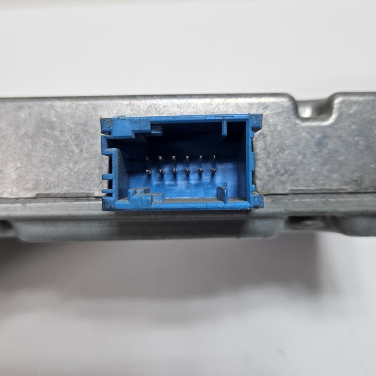 OEM BMW 7 Series F01 F02 F03 F04 Camera Control Module 9222803