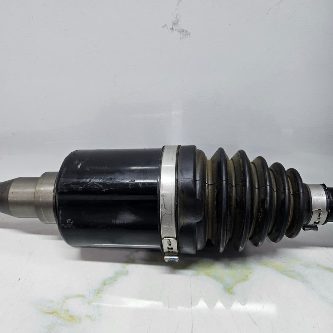2017-2023 BMW X3 G01 X4 G02 Front Right Drive Shaft 8643184