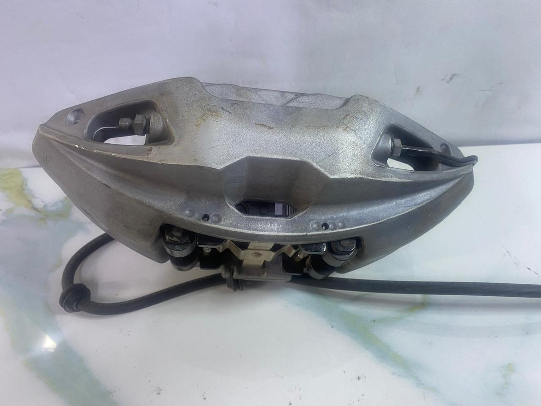 OEM BMW front brake caliper for 2019-2025 X5, X6, X7 models G05 G06 G07  8843332