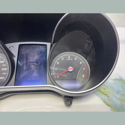 Mercedes Instrument Cluster A2059009915