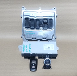 BMMW F10 N20  ENGINE CONTROL ECU UNIT SET DME + KEY  8626172