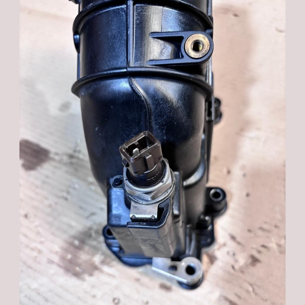 BMW E90 E87 N47 OILI FILTER - 7807799 X3 E83 XDRIVE18D