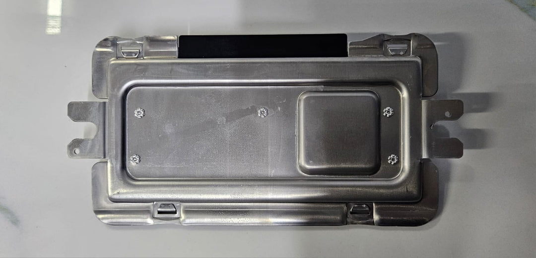 OEM BMW 7 F01, F02 2014 Dynamic Suspension Control Module Unit 6866455