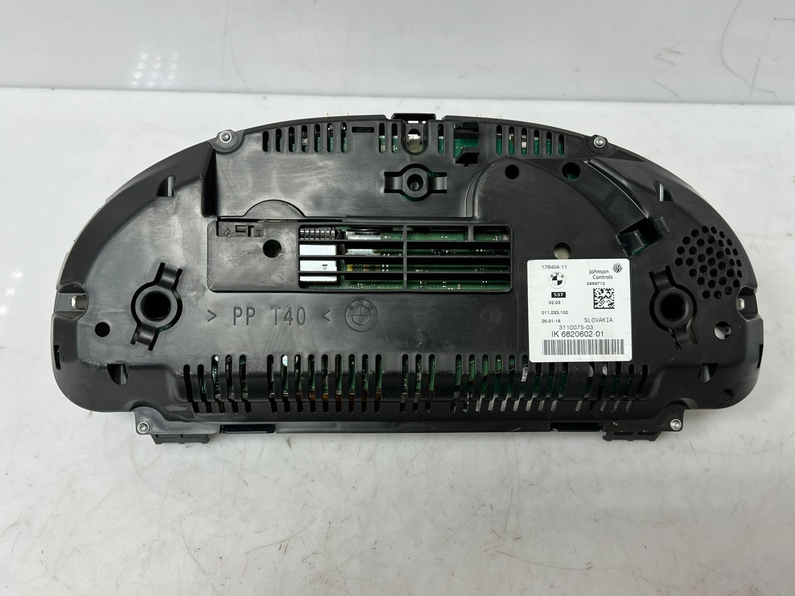 BMW 5 Series F10 F11 F18 and X5 F15 SPEEDOMETER Instrument Cluster 6820602 OEM