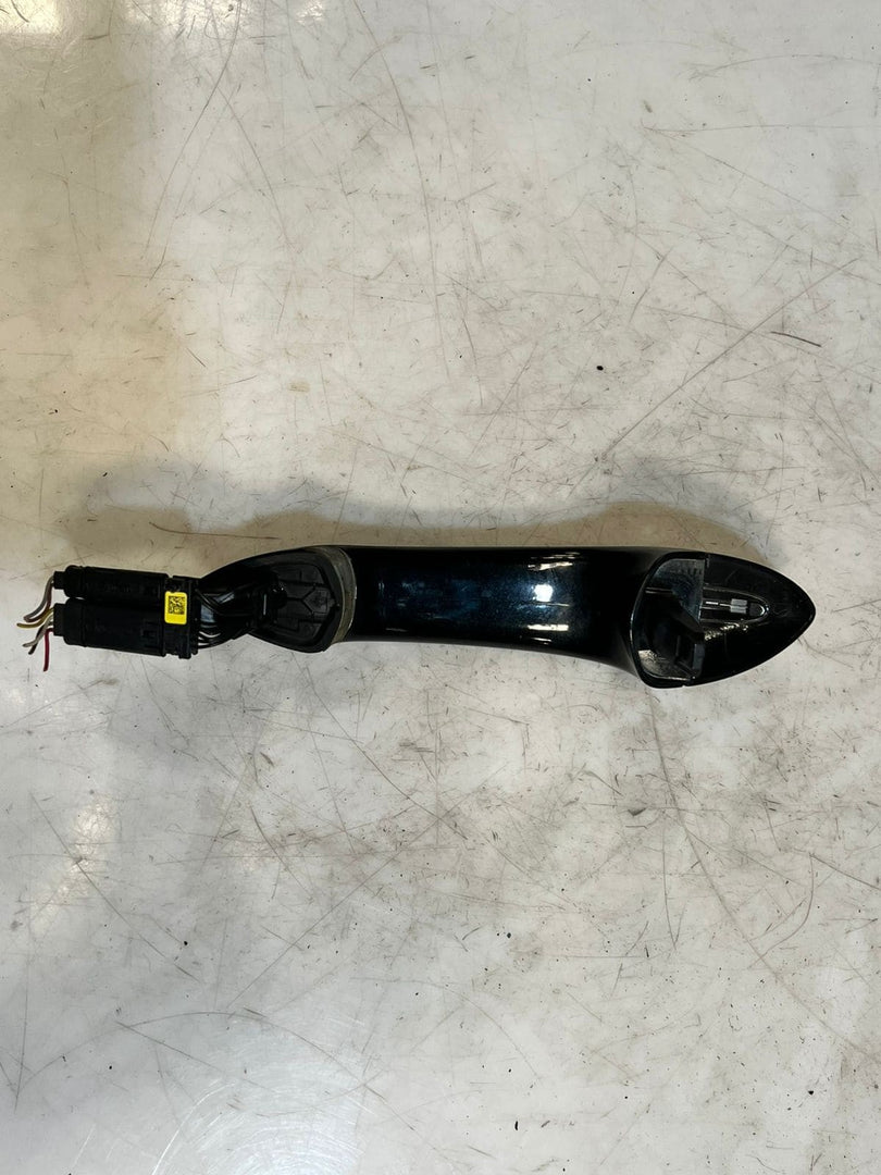 2013-2014 BMW 750i F01 F02 F03 F04 F10 Rear Left Exterior Door Handle 7305311