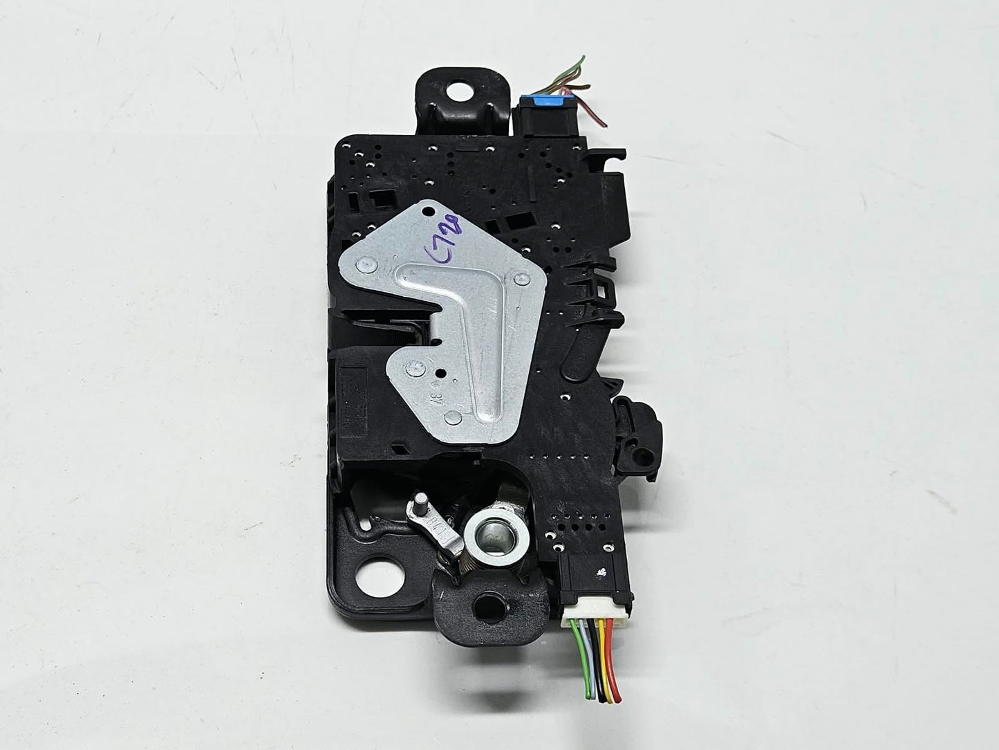 7441014-2017-2020 BMW X5 G05 RHD Tailgate Trunk Lid Lock Actuator OEM