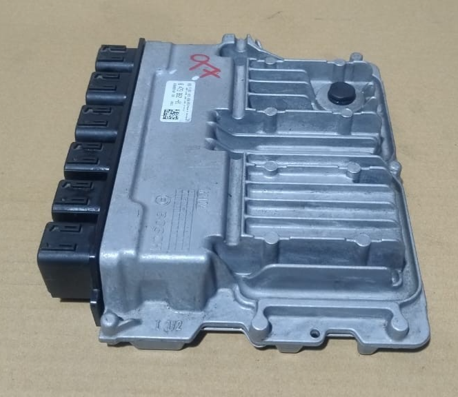 BMW 5 G30 G31 520D -ENGINE CONTROL UNIT ECU 0281035038 DDE - 8473992