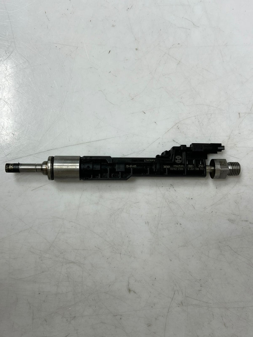 2016-2018 BMW F22 F30 F32 E89 F80 F82 F87 M2 M3 M4 Fuel Injector 7639994 OEM
