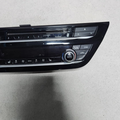 2017-2020 BMW 530i Temperature And Radio Control Panel 7947871 G30 530 540 M550