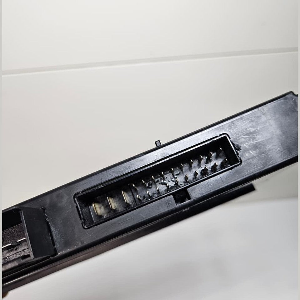 2019 BMW i3s F01 F02 F03 Electronic Junction Box 9288419 OEM