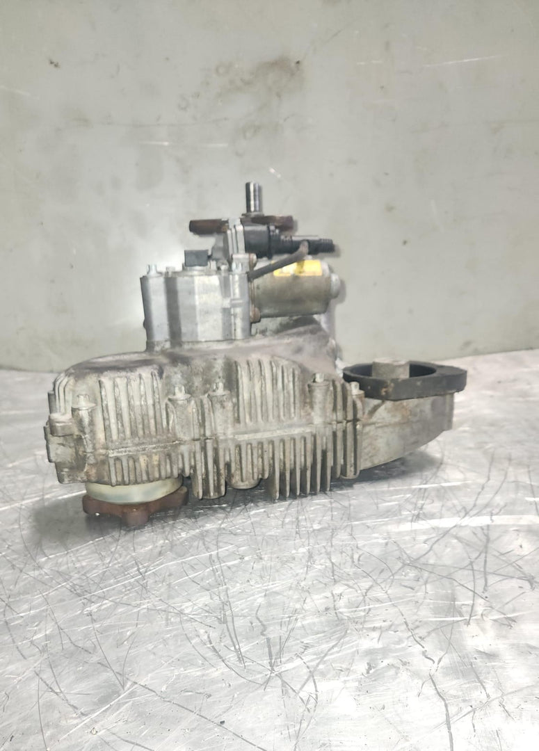 2007 BMW 328xi Transfer Case 7548666 E90 E92 E93 328xi and 335xi AWD model