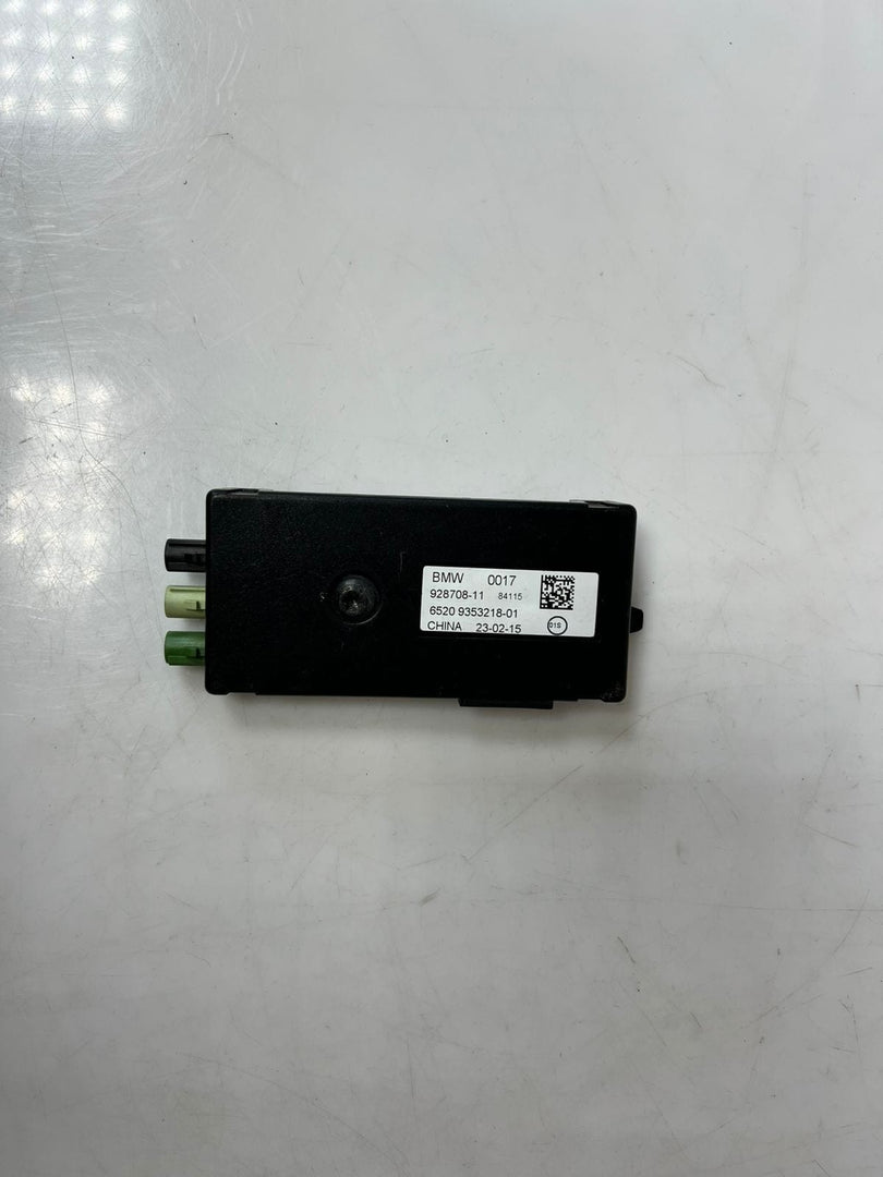 BMW F16 Antenna Amplifier Diversity AM/ FM 9353218 OEM