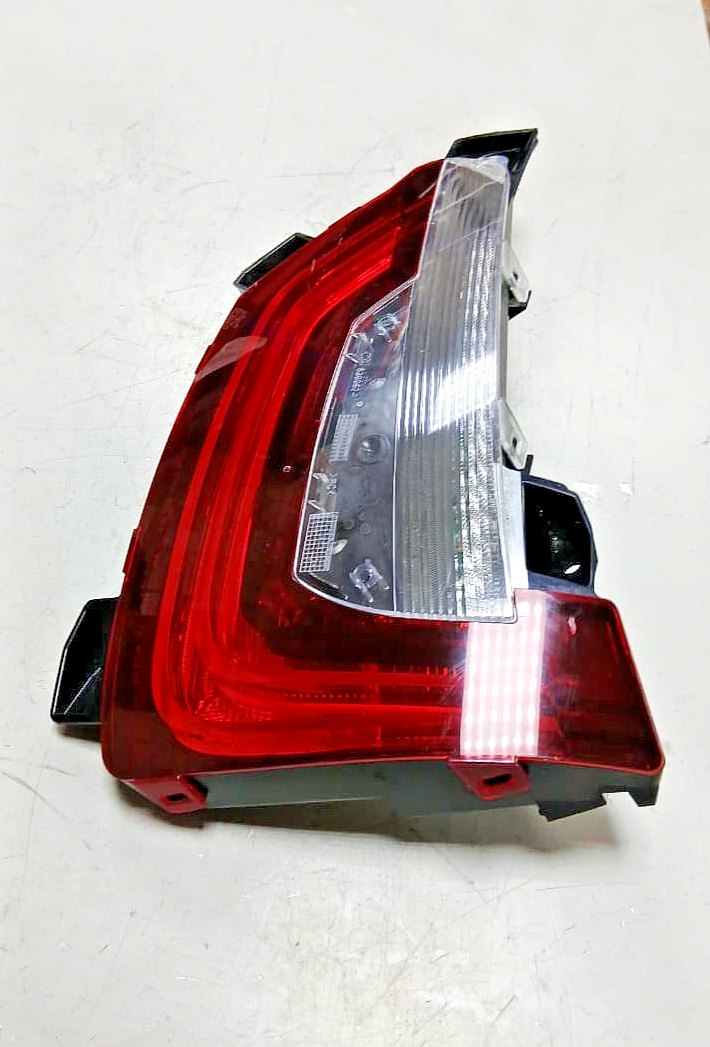 BMW 2021  i3 I01 s Electric Rear Right Tail Light 7389606