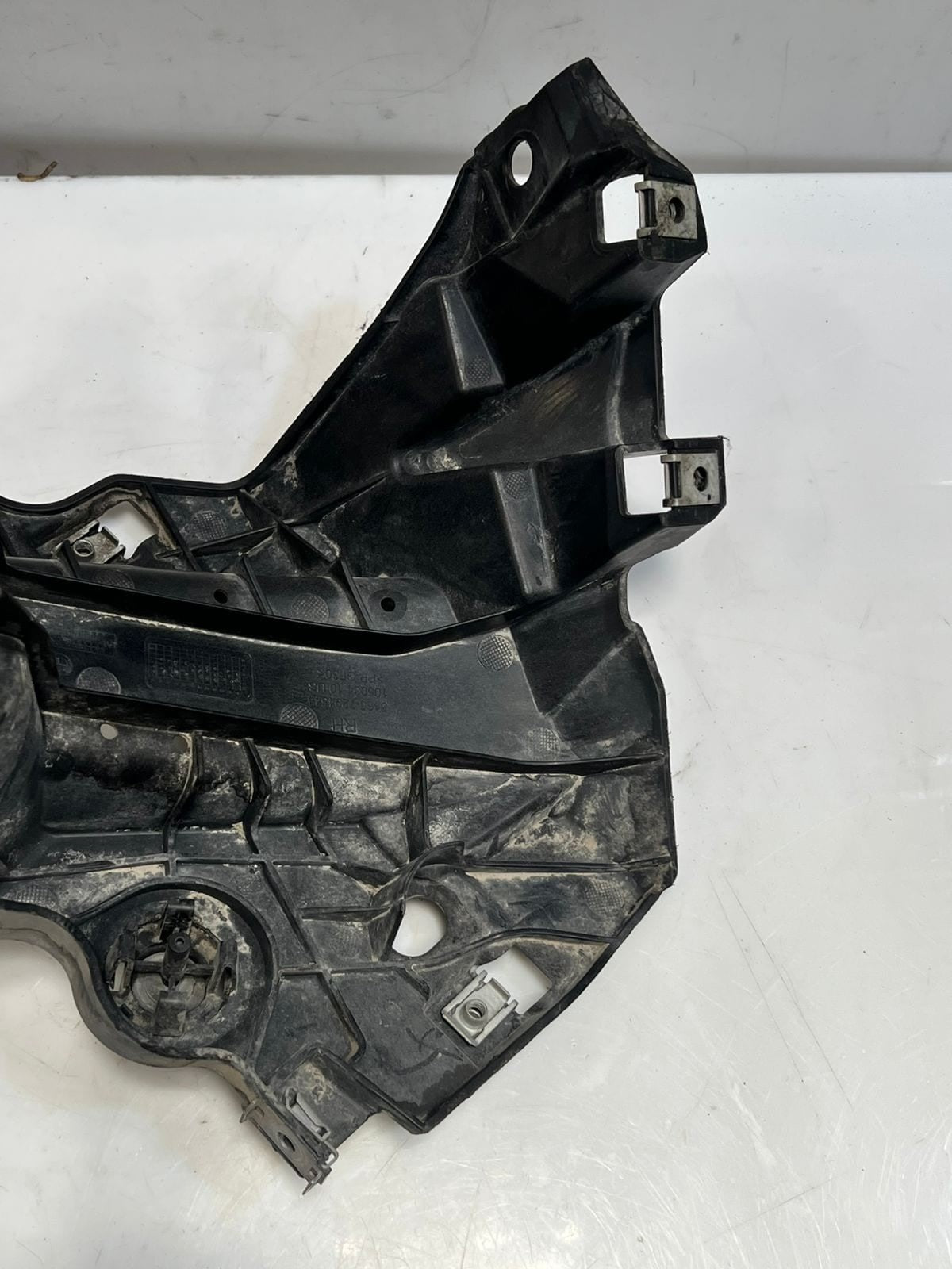 2015 BMW X6 F16 X5 F15 Front Right Fender Bracket WING PANEL HOLDER 7294544