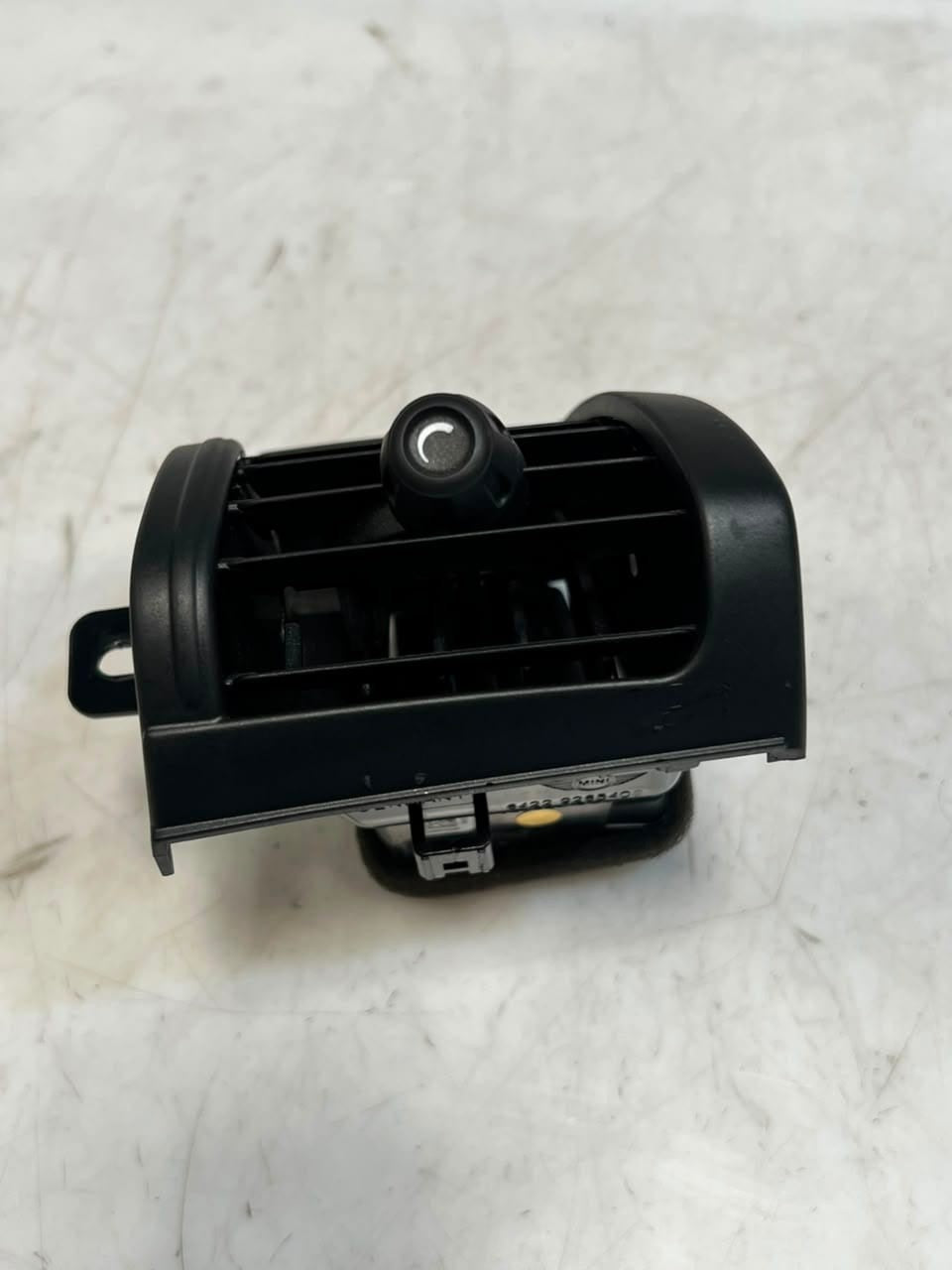 BMW MINI F55 F56 F57 Air Vent Center DASHBOARD Right 9265406 OEM