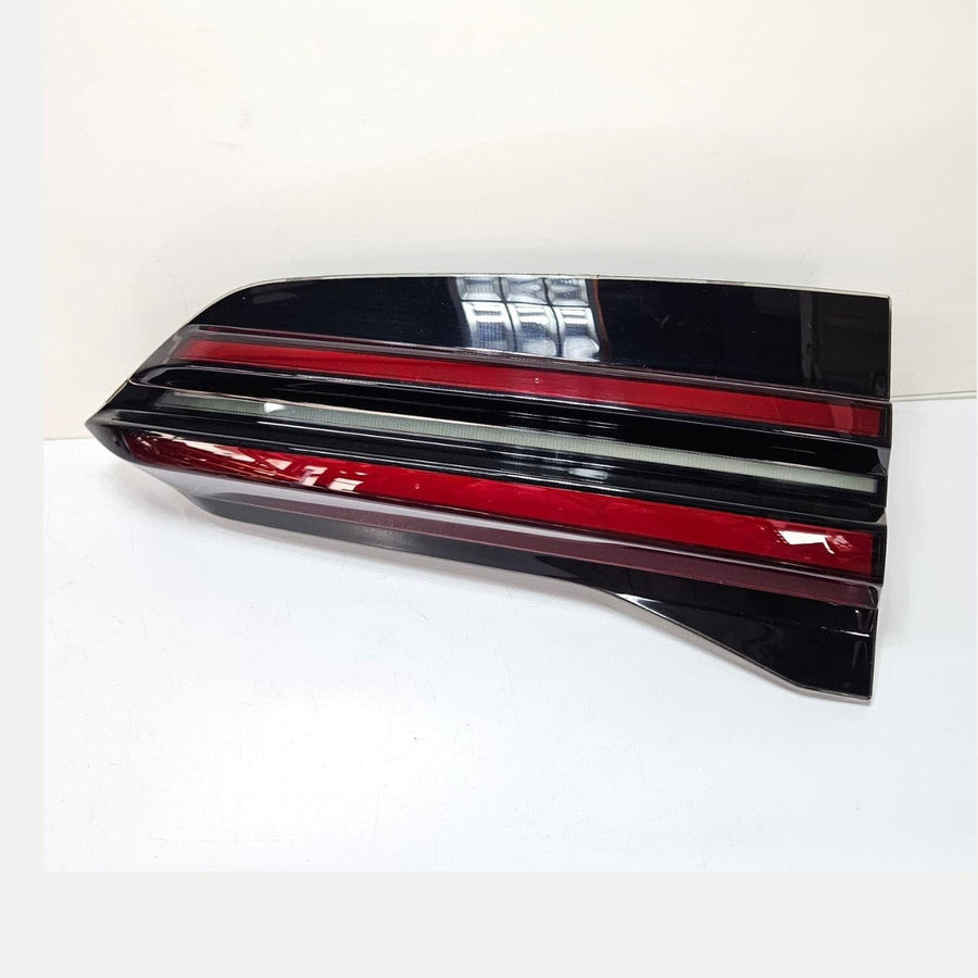 2018 BMW X5 G05 LCI LED Inner Tailgate Rear Right Side Light 5A11EC2