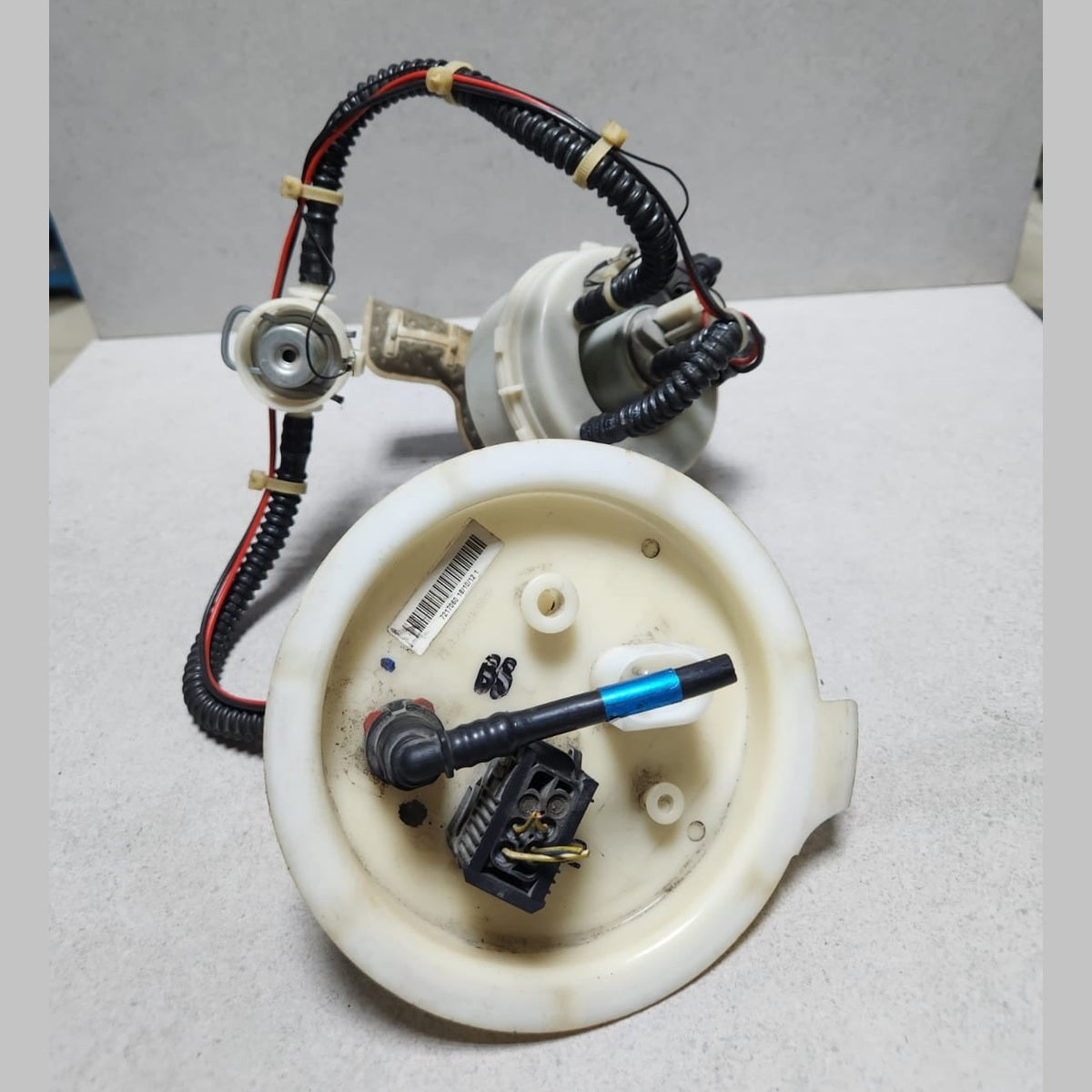 BMW Fuel Pump 7217060 5 Series F10 and F11