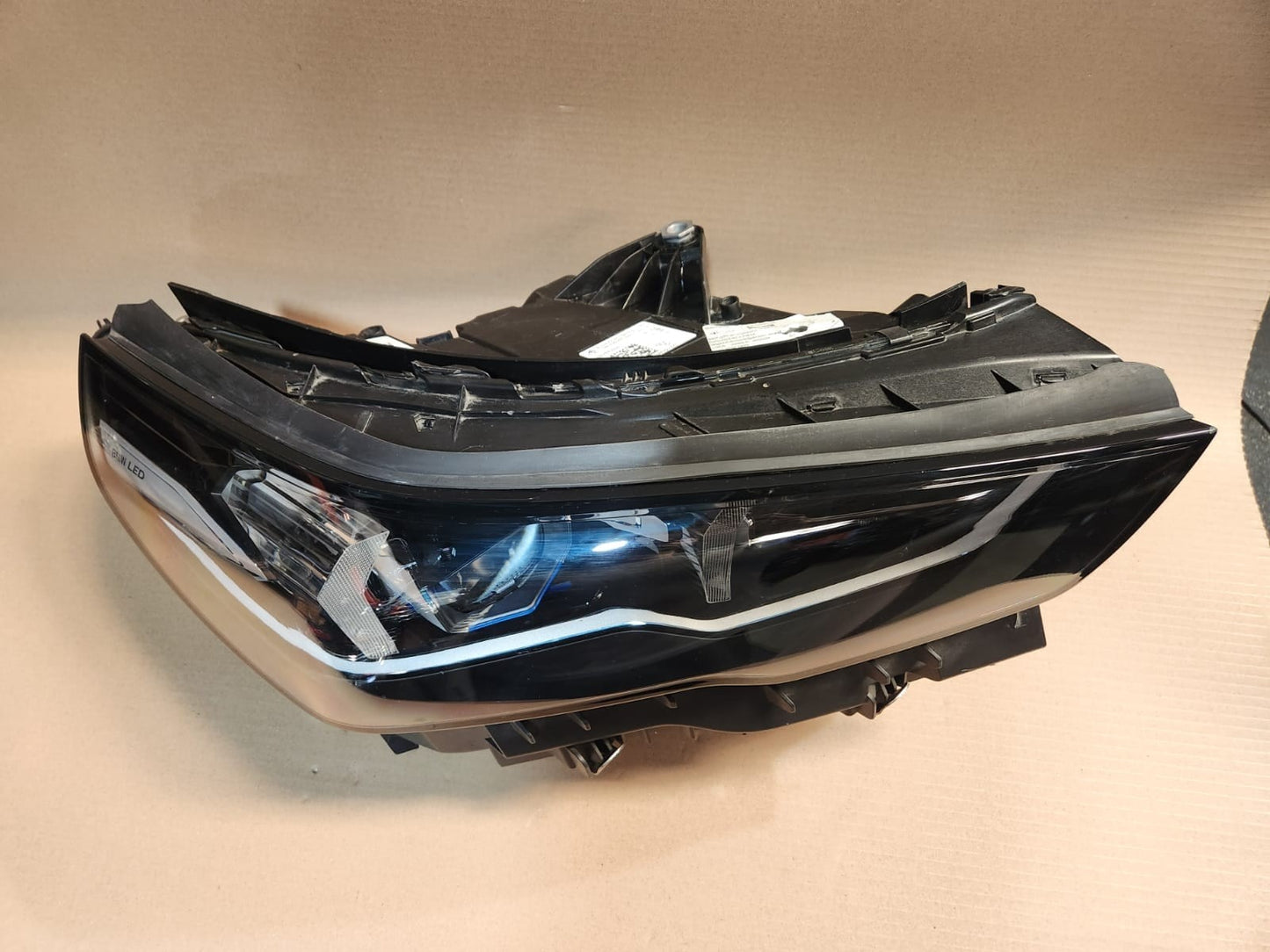 Genuine BMW Adaptive LED Headlight 5A798D2 5 Series G60 G61 and M5