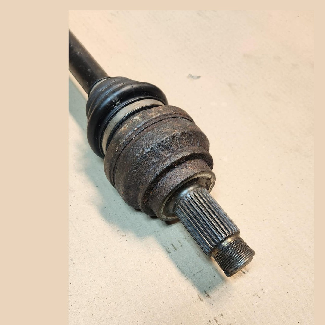 2006-2011 BMW 325i Rear Axle Shaft 7559085 E90 E91  325i 328i 130i and 330i