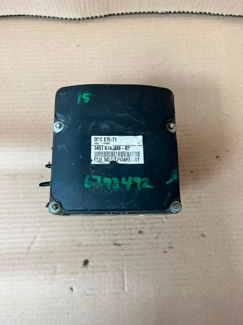 2010-2011 BMW X5 E70 and X6 E71 ABS DSC Pump Control Unit 6793492 OEM