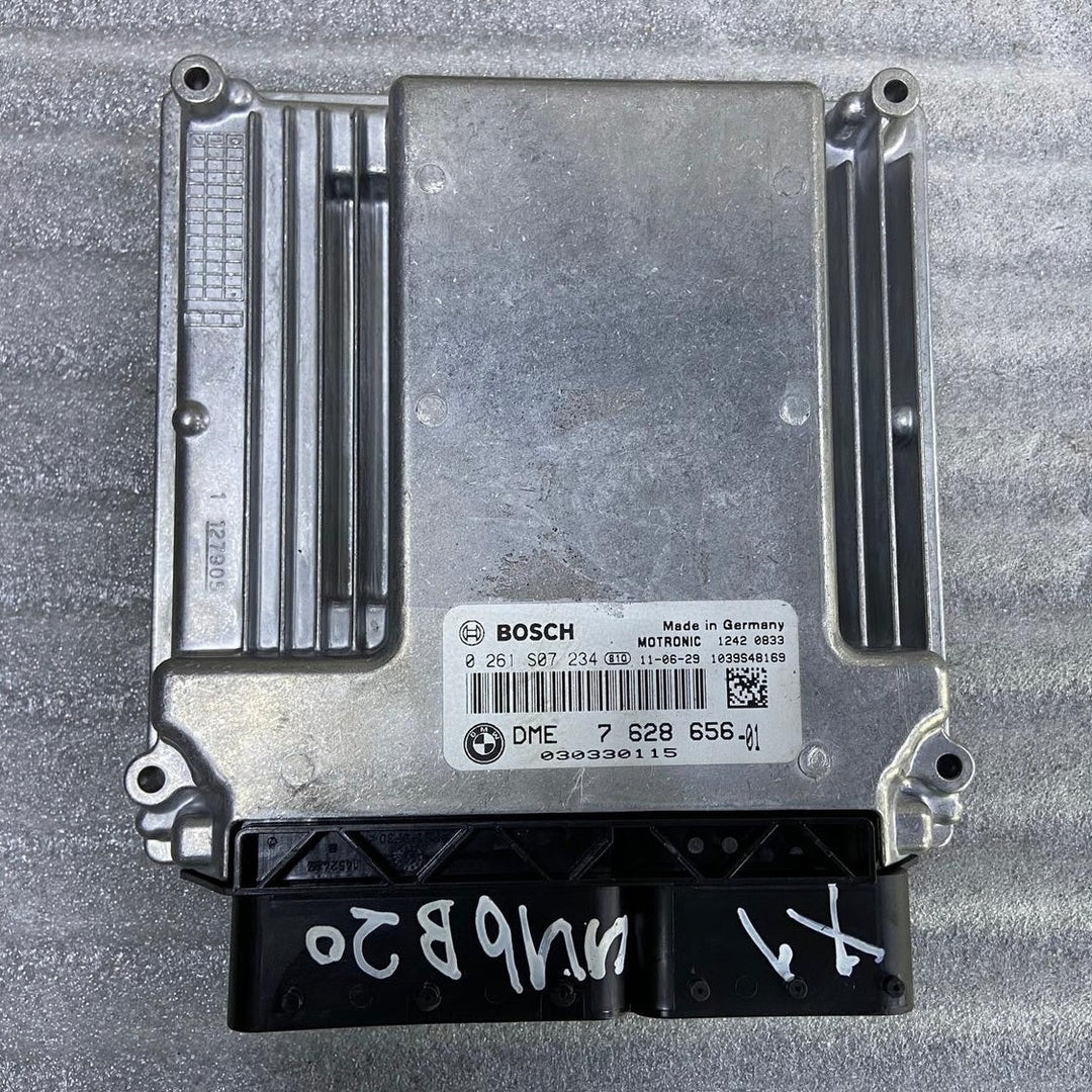 OEM BMW X1 E84 E87 E90 E91 N46B20 Engine Control Unit DME ECU SET 7628656