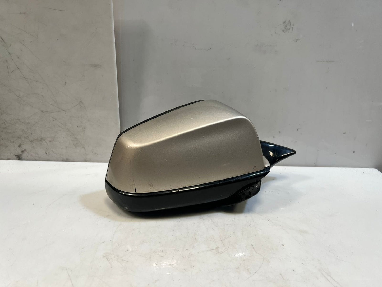 2013-2015 BMW 6 Series F12 F13 640i Door Mirror Right F0154104 OEM