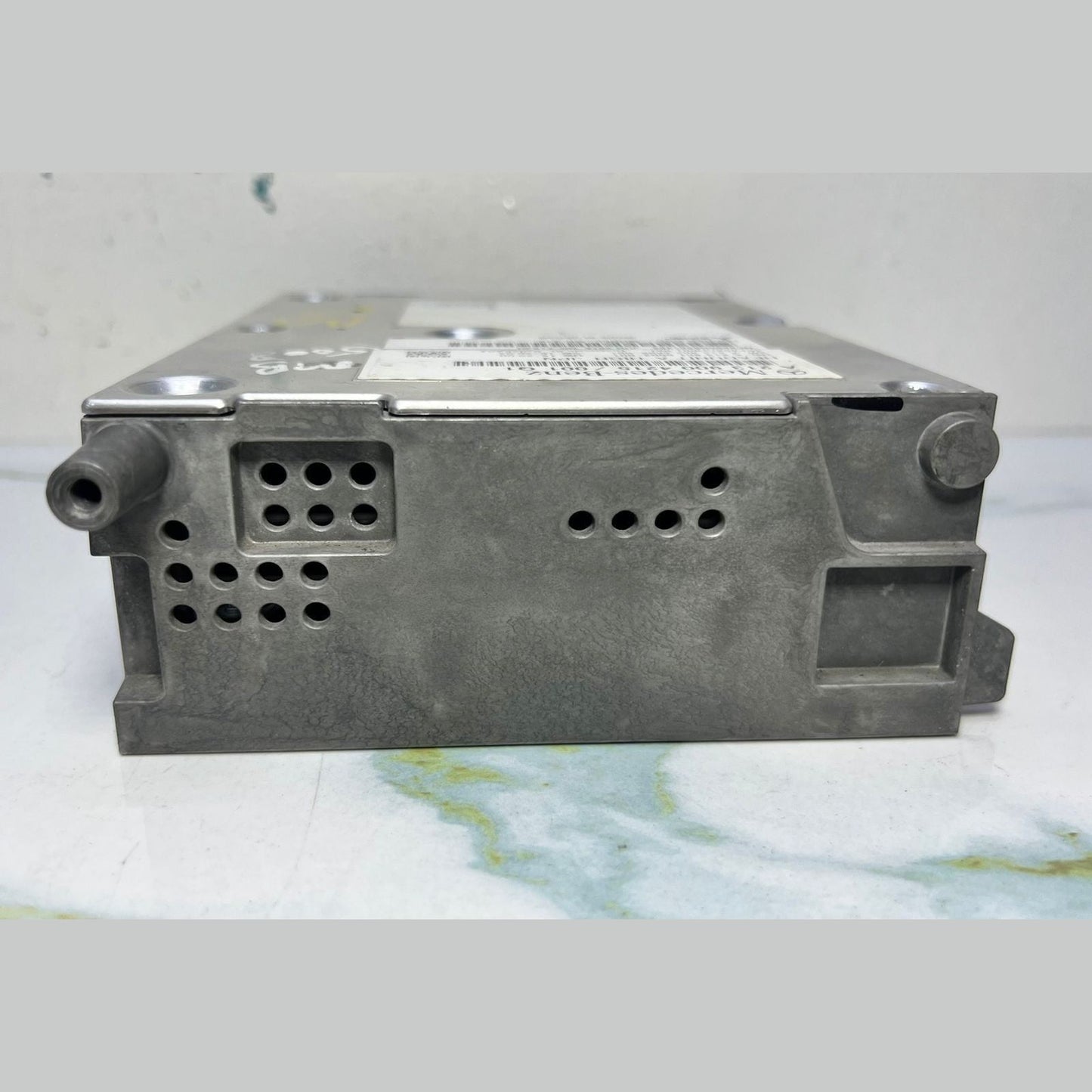 2017-2018 Mercedes-Benz E300 Head Unit Control A 2139004215 W213 E-Class