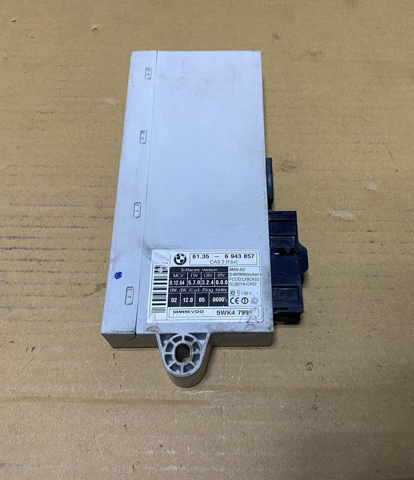 2004-2006 BMW 545i Immobilizer Control Module 6943857 525i 530i 645i CAS2