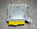 Bild in die Galerieansicht laden, 14-18 Mercedes W205 C-Class SRS Safety Restraint Control Module A205 9009427 OEM