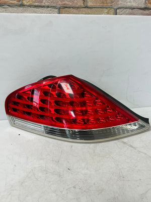 2004-2005 BMW 645Ci E63 E64 640i, 645Ci 650i M6 LEFT SIDE Tail Light 7170975 OEM