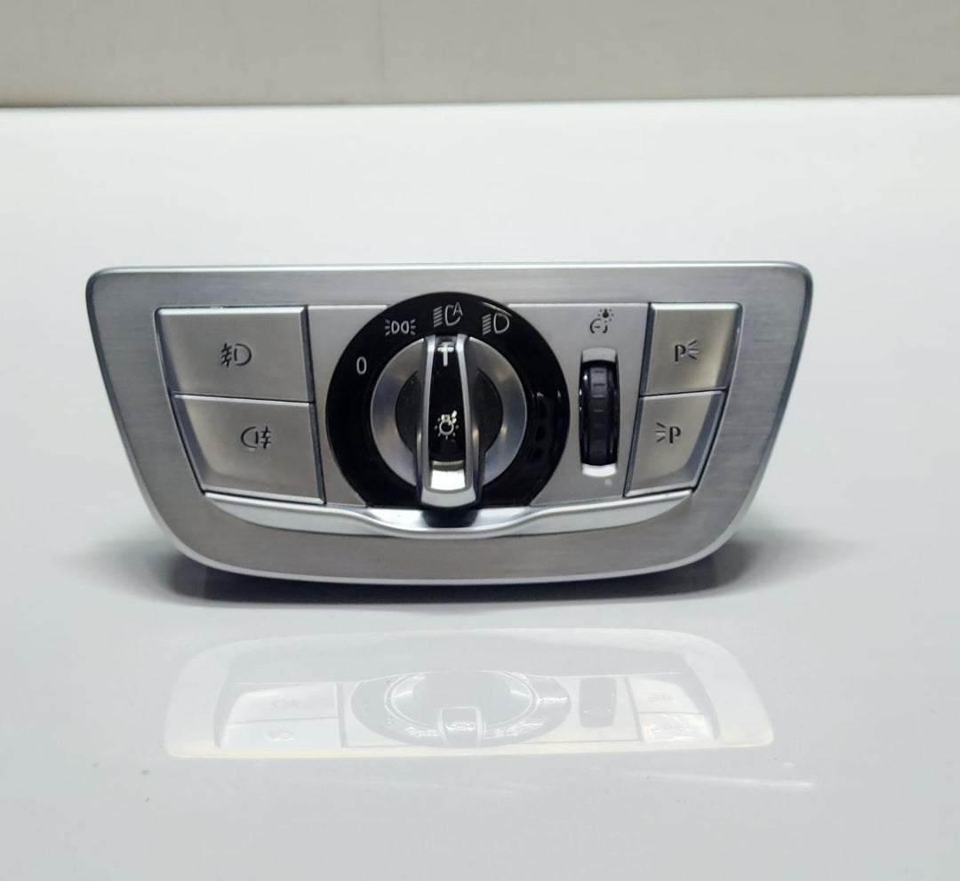 2018-2021 BMW M240i Headlight Control Switch 9388945 OEM 