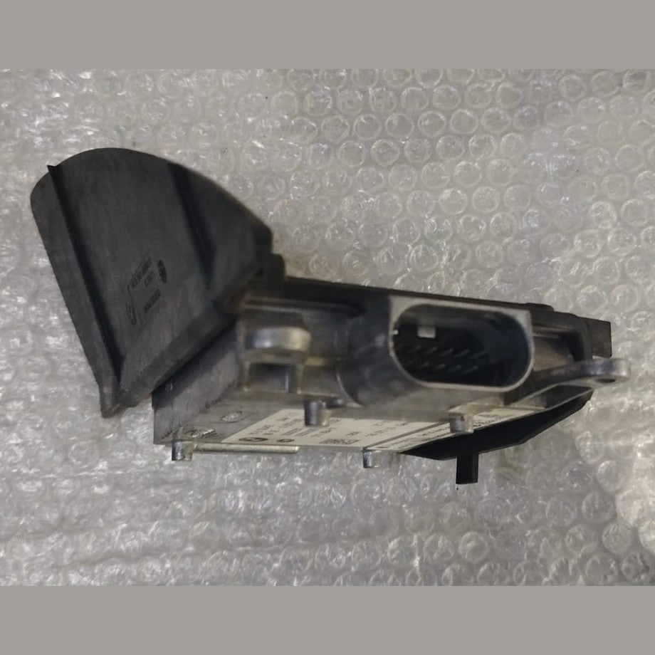OEM BMW F25 F26 F15 F16 F85 F86 Lane Departure Assist Module RH 6873290 HELLA