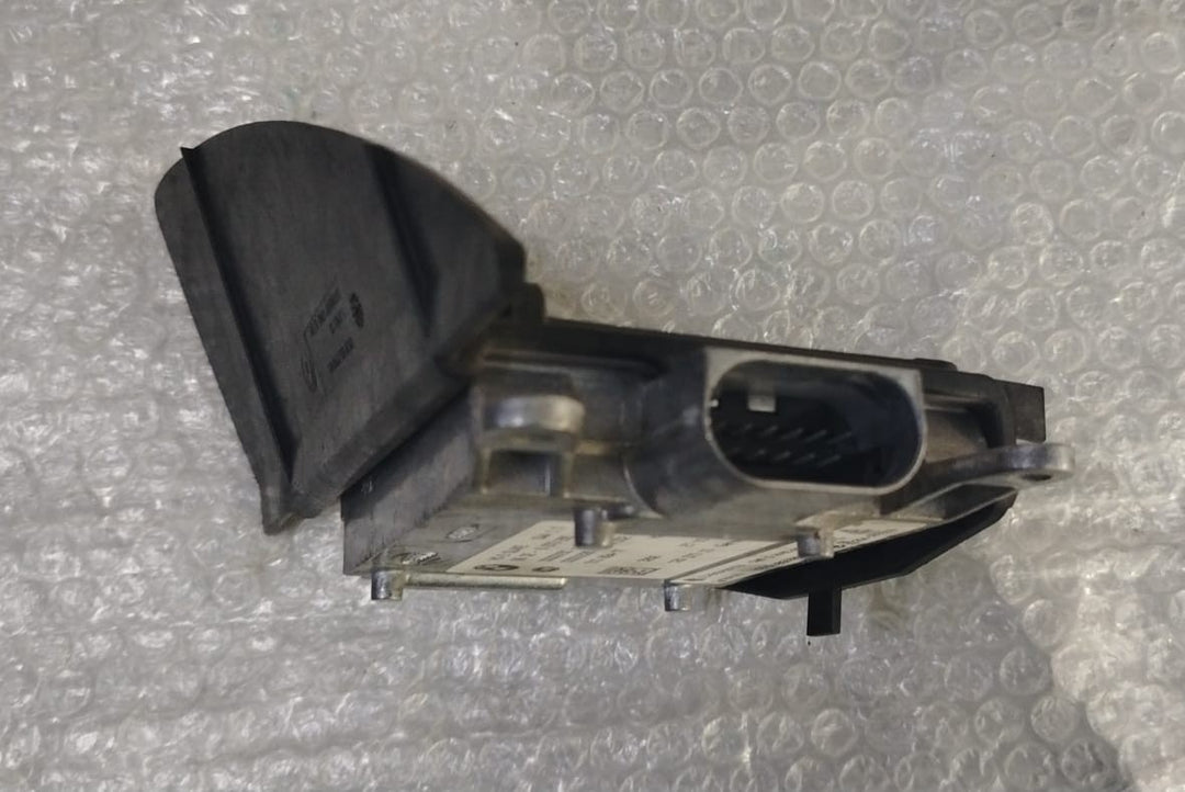 OEM BMW F25 F26 F15 F16 F85 F86 Lane Departure Assist Module RH 6873290 HELLA