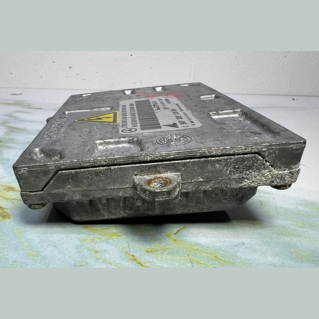 2007-2010 Mercedes-Benz S550 Xenon Headlight Ballast A2168203126 W221 W216 CL