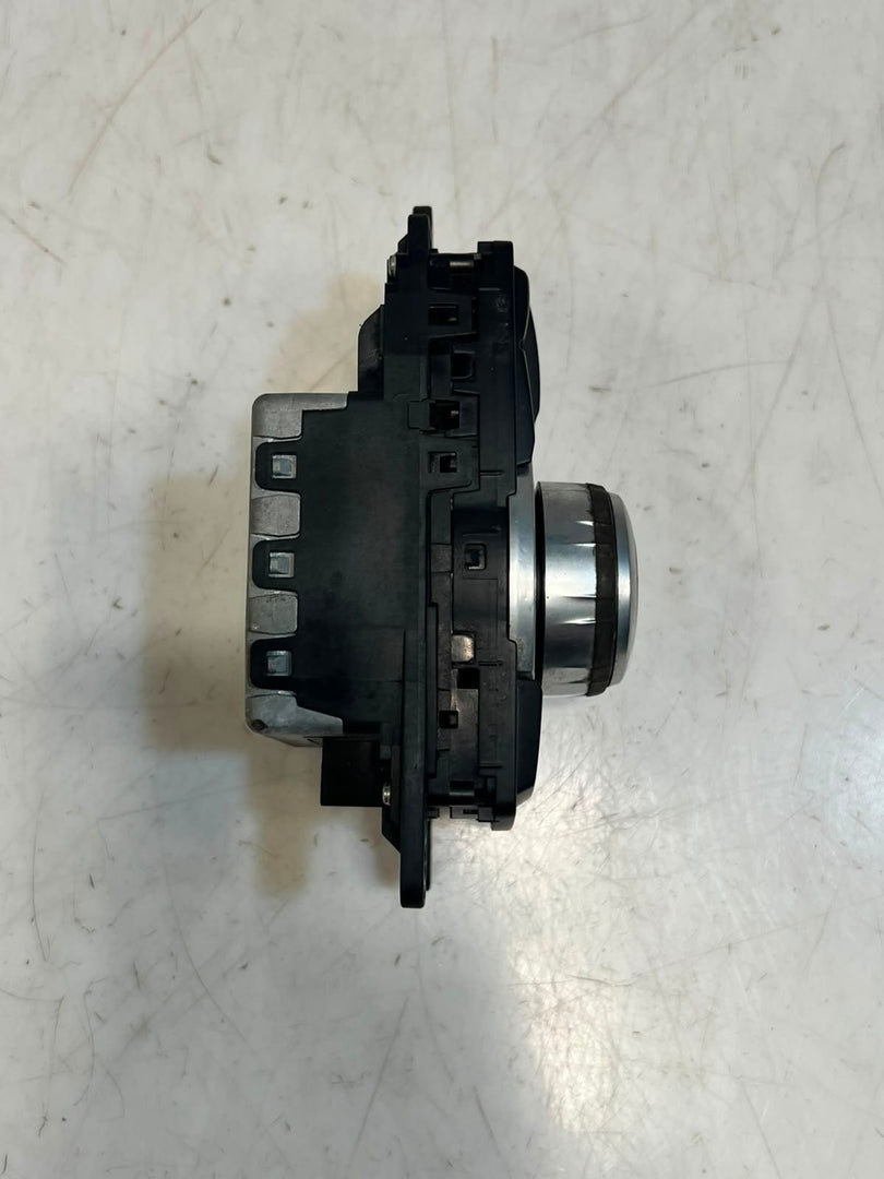 2011-2017 BMW X3 F30, F10, F20, F25, F11, F34 NBT Idrive Controller 9267955 OEM