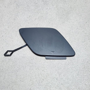 2021 BMW 530i Front Bumper Tow Hook Cover 8098674 5 Series G30 G31 LCI