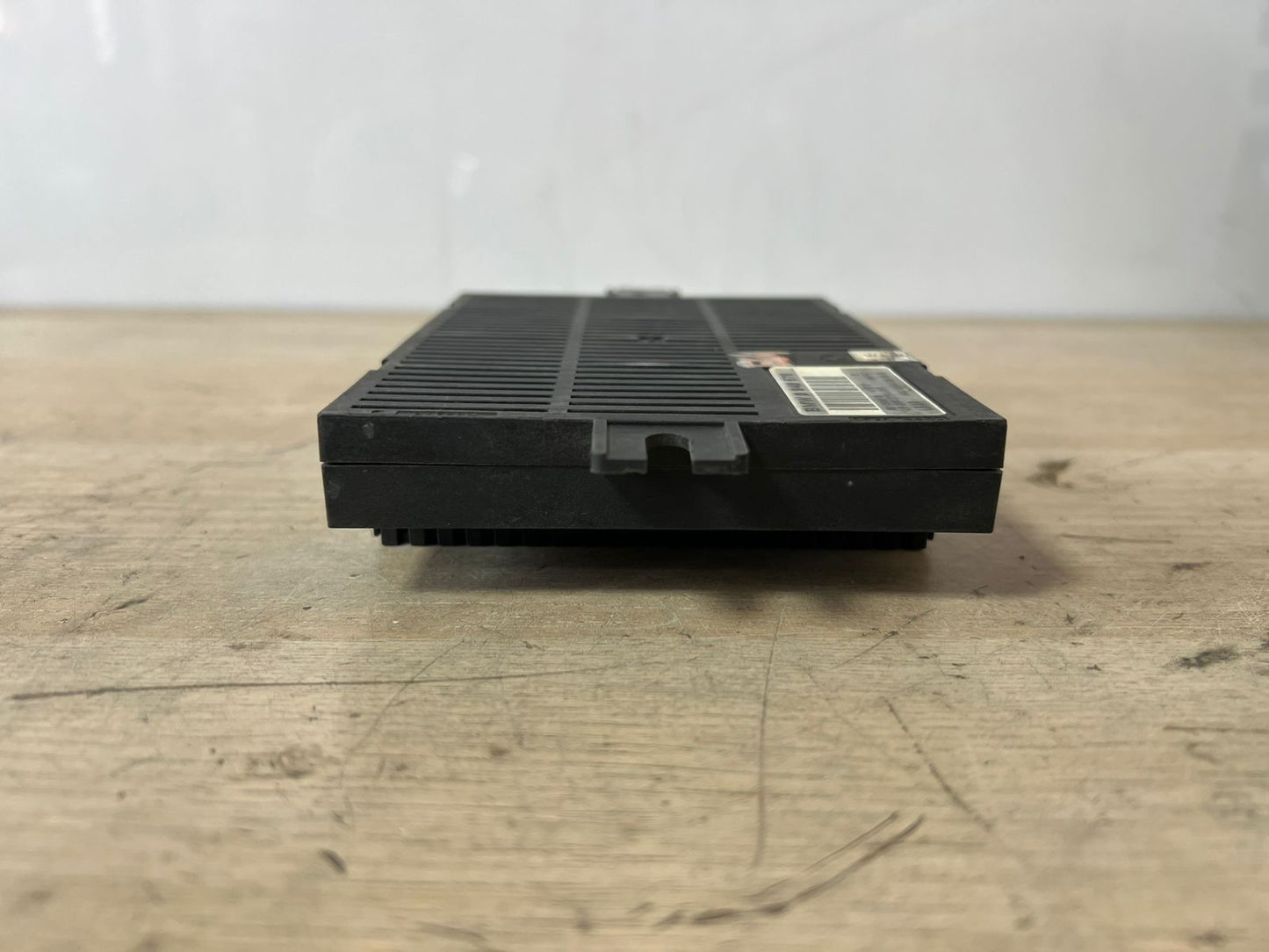 2002 BMW 745i Xenon Light Control Module 6948576 5 Series E60 and 7 Series E65 v