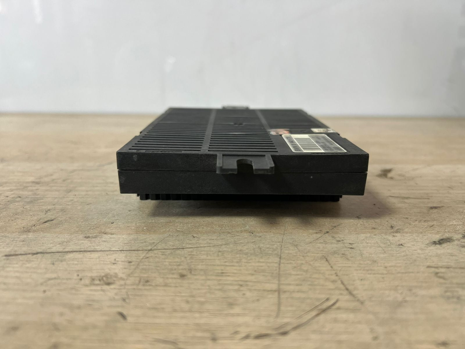 2002 BMW 745i Xenon Light Control Module 6948576 5 Series E60 and 7 Series E65 v