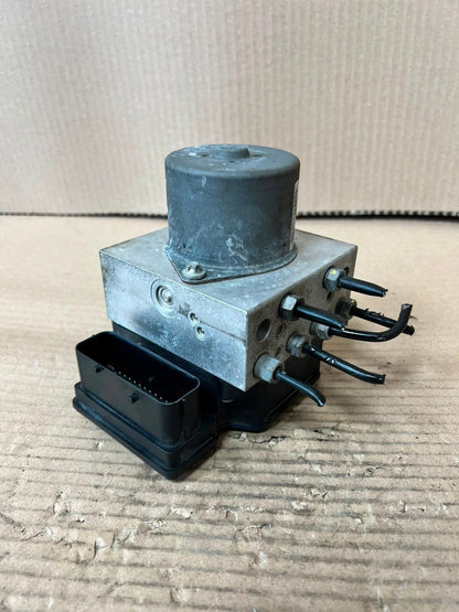 2010 Mini Cooper R56, R56 LCI, R60 ABS Pump Control Module 9807822